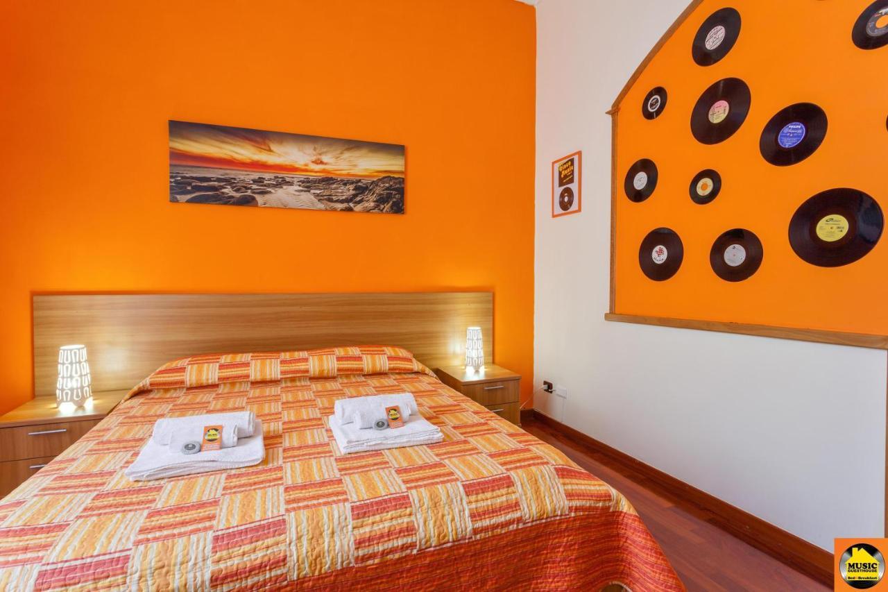 Music Guesthouse โรม ภายนอก รูปภาพ