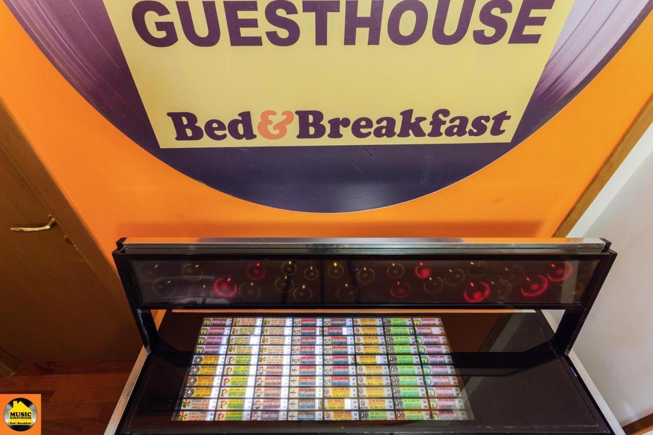 Music Guesthouse โรม ภายนอก รูปภาพ