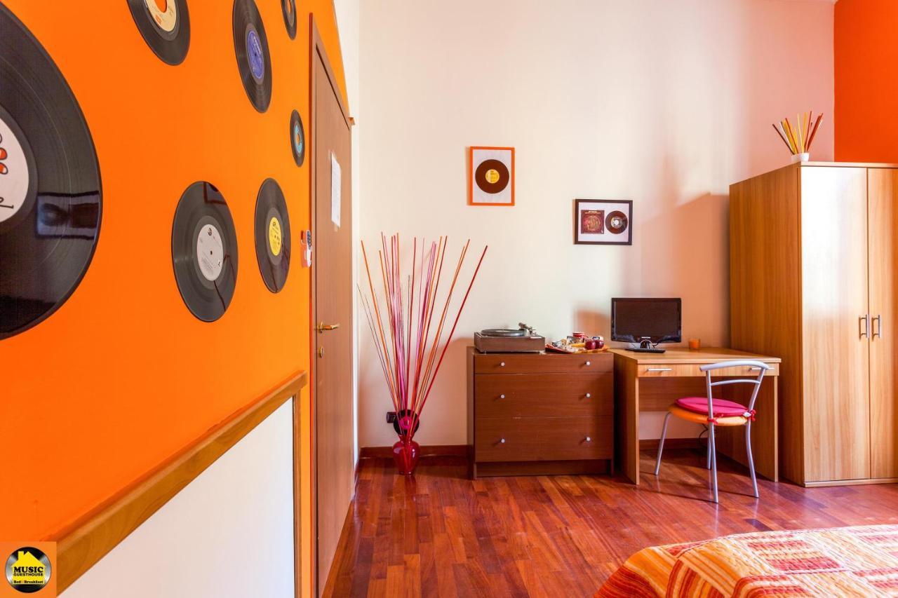 Music Guesthouse โรม ภายนอก รูปภาพ