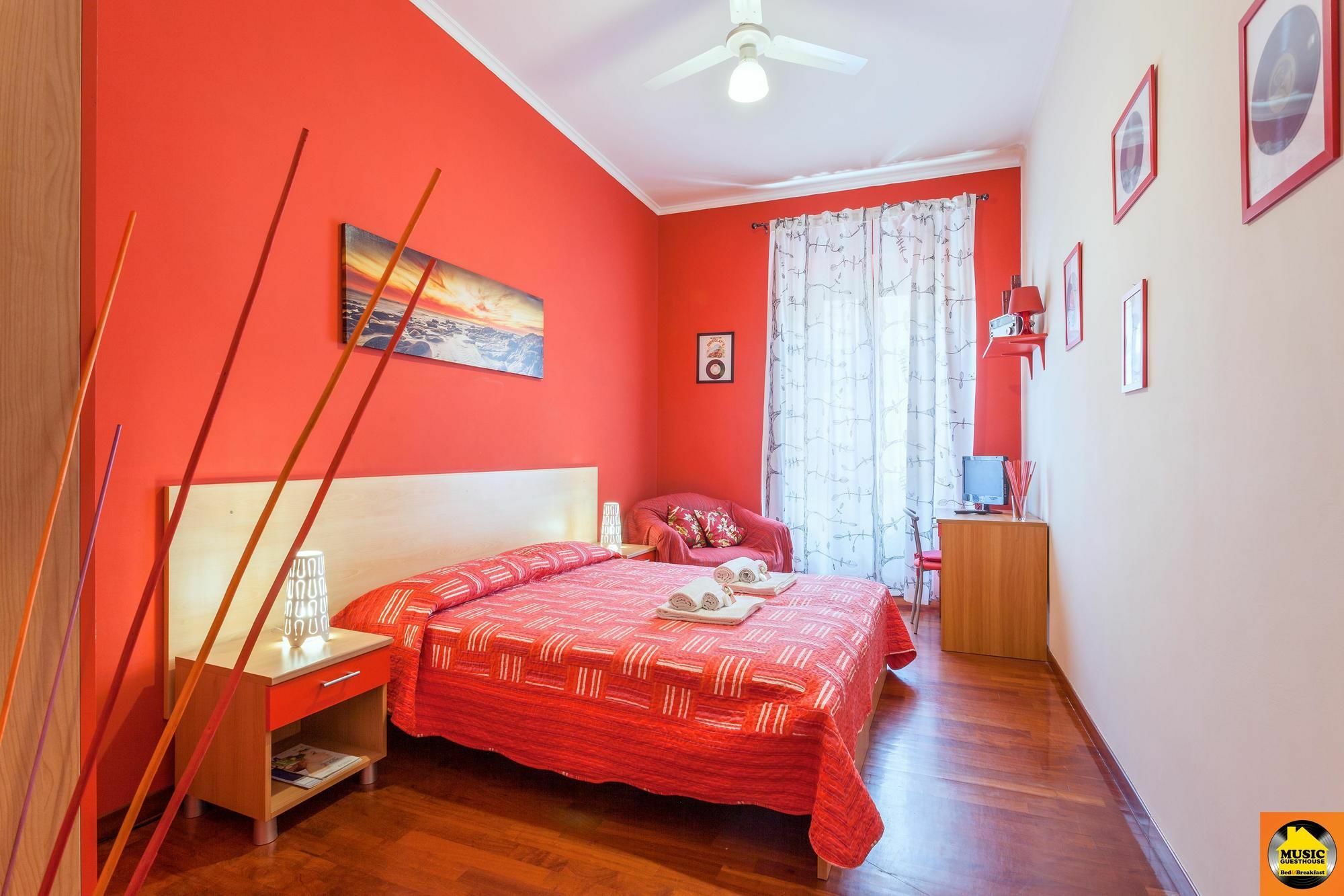 Music Guesthouse โรม ภายนอก รูปภาพ