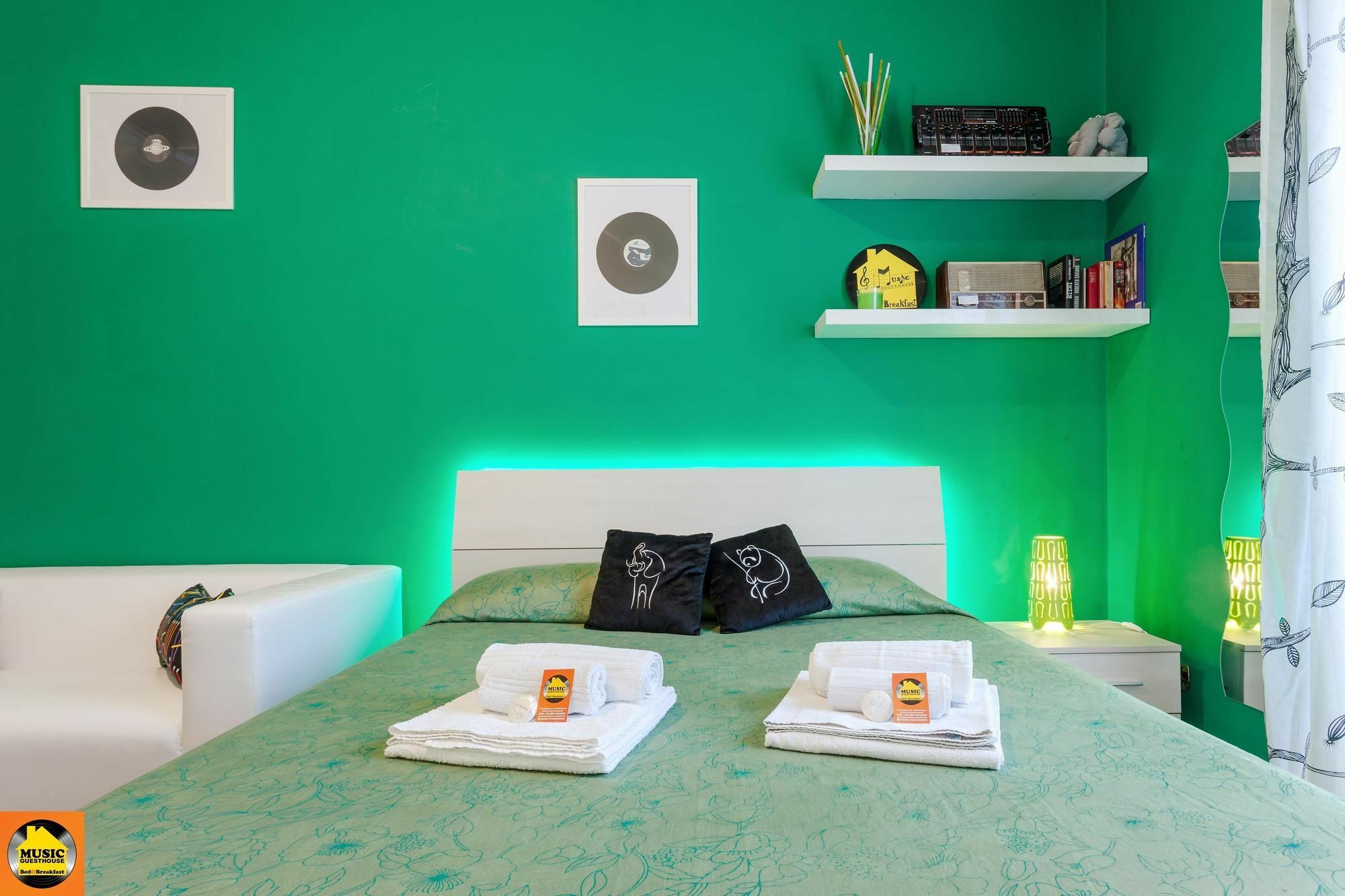 Music Guesthouse โรม ภายนอก รูปภาพ