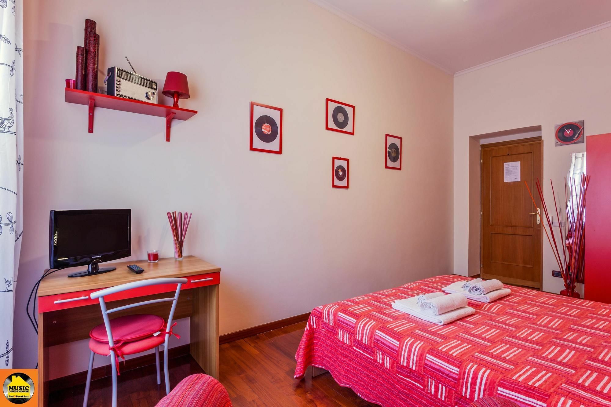 Music Guesthouse โรม ภายนอก รูปภาพ
