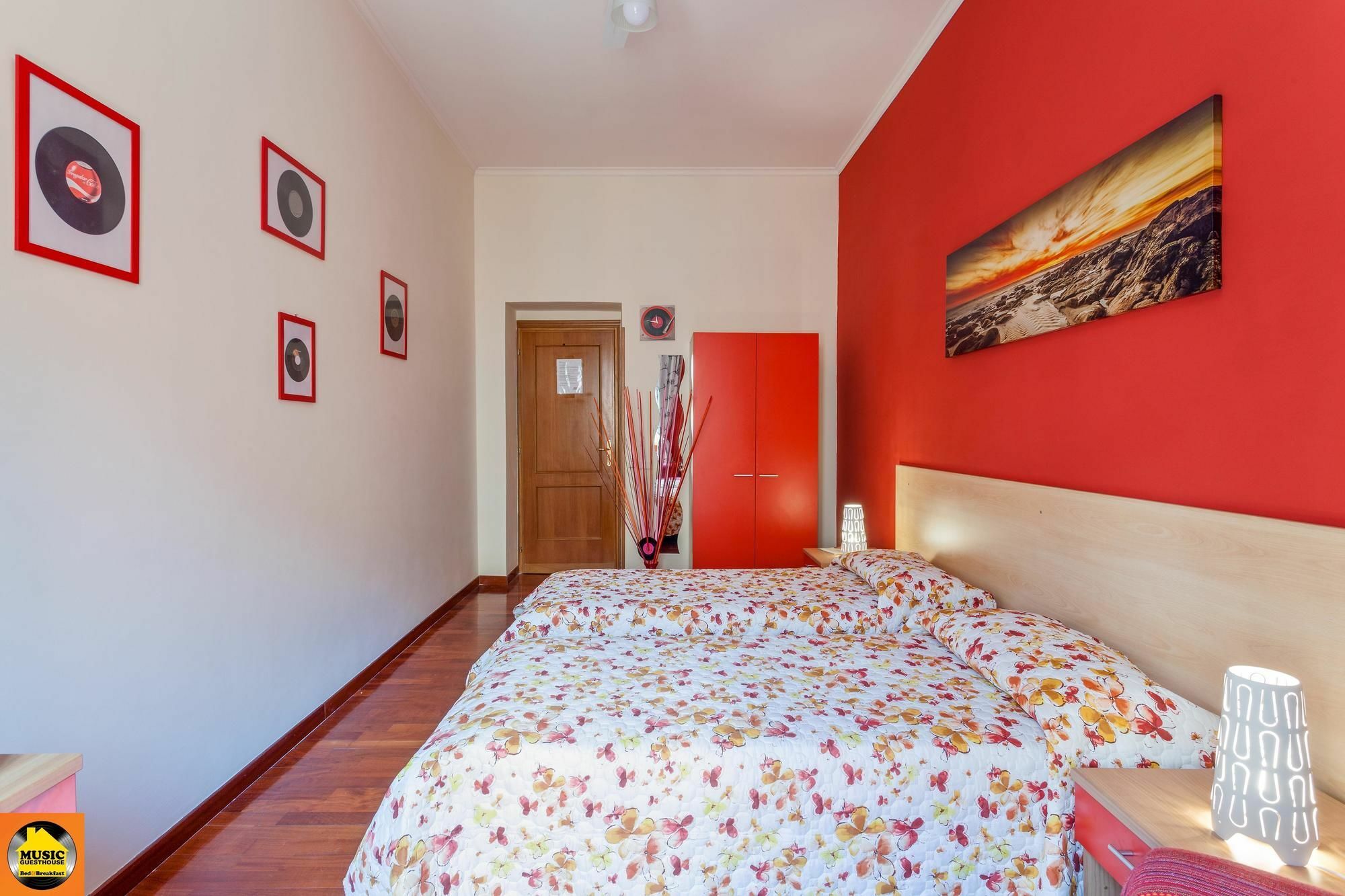 Music Guesthouse โรม ภายนอก รูปภาพ